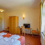 Seehotel Hotel 4*