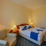 Seehotel Grossraeschen