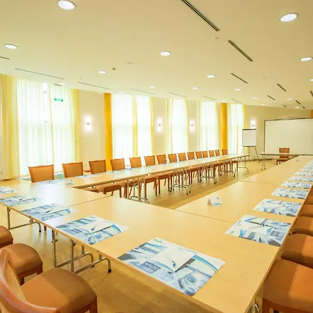 Hotel Seehotel Grossraeschen