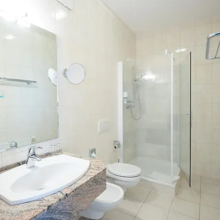 מלון Seehotel