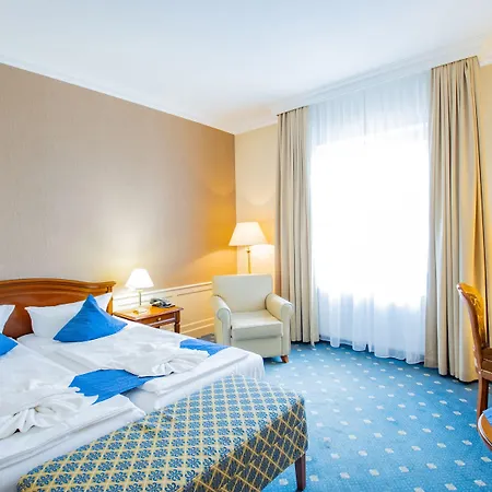 Hotel Seehotel Grossraeschen