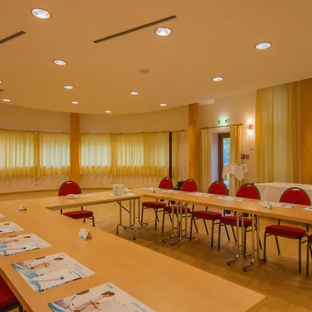 Hotel Seehotel Grossraeschen