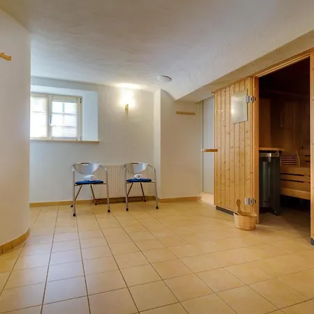 מלון Seehotel 4*